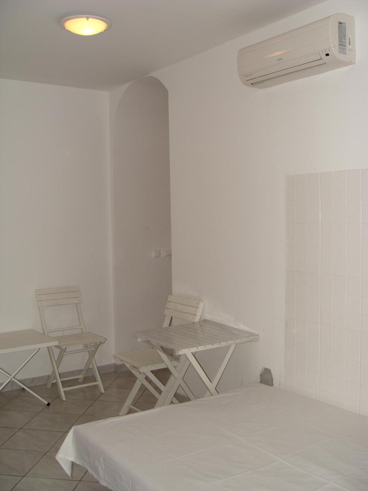 Diocletian Apartments & Rooms Split Exterior photo